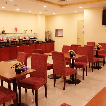Hanting Express Shangri-La Branch Buitenkant foto